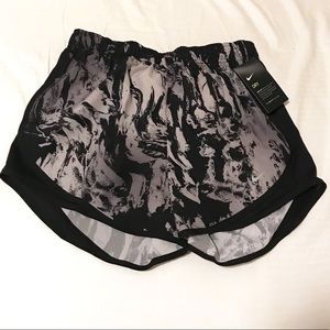 Nike Marble Patterned Dry Shorts -Size S- NWT!